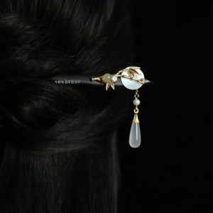 An original Chinese ebony bamboo-shaped hairpin with tassels and jade hair accessories, 14K gold-plated, creates an elegant updo, perfect for everyday wear, and a traditional Hanfu hair accessory.